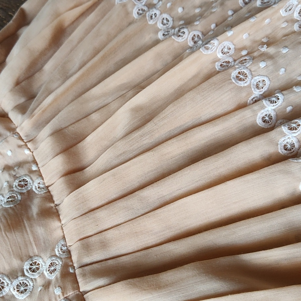 Charming Peach and Mint Vintage Dresses size M  based on measurements - Picture 12 of 14